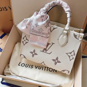 Louis Vuitton bag ONTHEGO