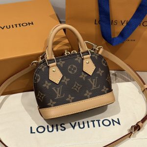 LOUIS VUITTON BAG