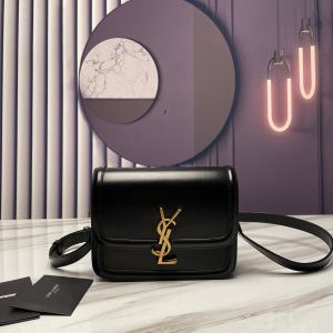 Yves Saint Laurent shoulder bag