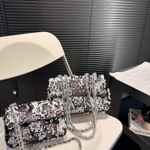 Brand shoulder bag