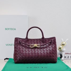 Bottega Veneta  Woven leather bag