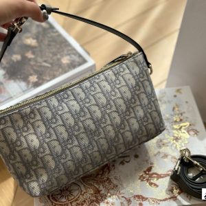 Brand shoulder bag