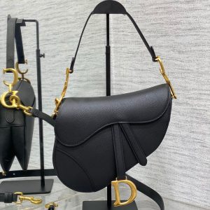 DIOR Dior Saddle Grained Leather Saddle Bag