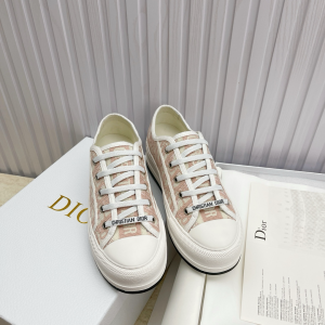 Dior boutique canvas shoes