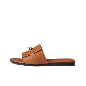 HERMES Flat bottom fashionable sandals for women Brown