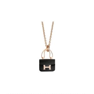 HERMES Hermes Amulettes Constance pendant Kangkang series amulet necklace black jade gemstone