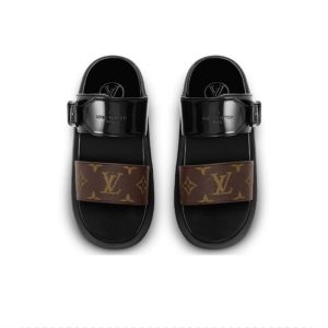 LOUIS VUITTON Sunbath
