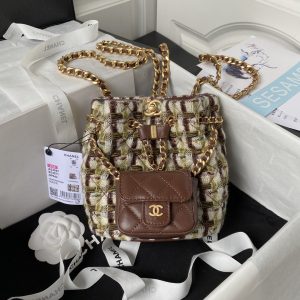 Chanel shoulder bag