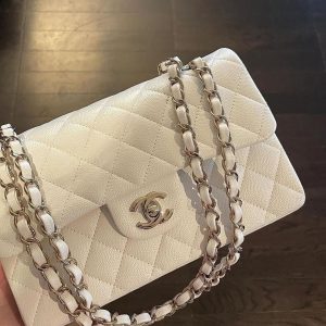 Chanel fashion shoulder bag women's white
