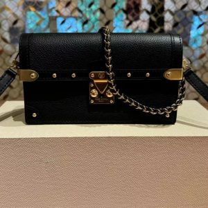 Louis Vuitton Women's Handbags