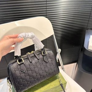 Gucci pillow bag
