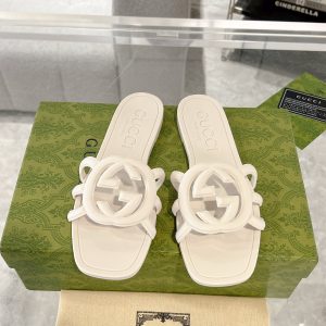 Gucci slippers