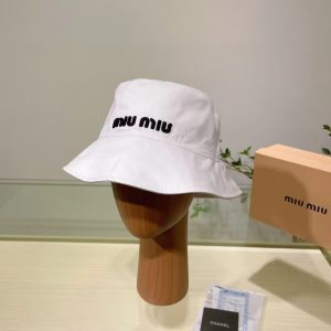 miumiu hat